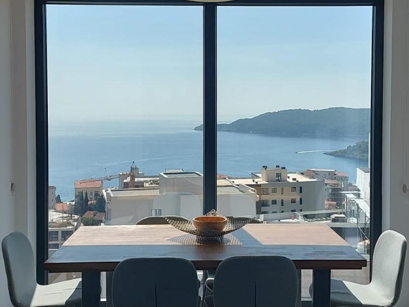 Modern Top Floor Sea View 3Br With Pools, Spa & Fitness Bečići Pokój zdjęcie